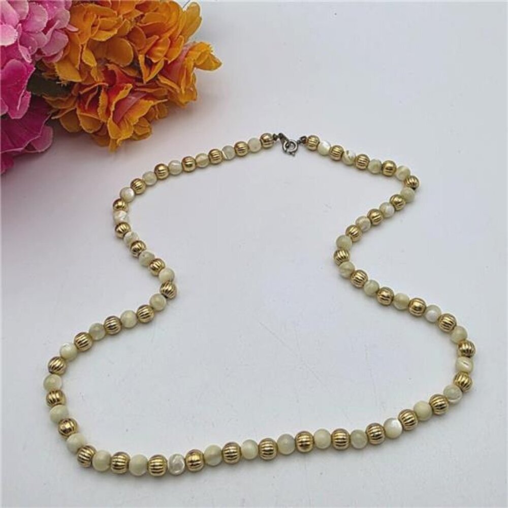Beige Mother Of Pearl Bead Necklace Gold Tone Spacer Estate 18" Vintage
